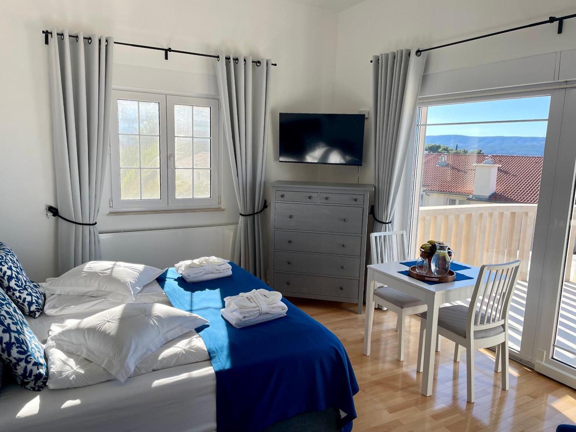 Villa Romana II 오미스 외부 사진